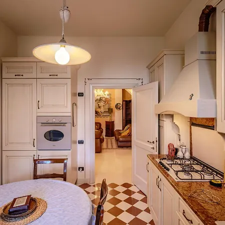 In Marche With Pool & Mountain Views Villa Tolentino