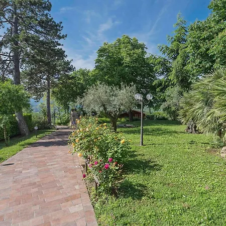 In Marche With Pool & Mountain Views Tolentino